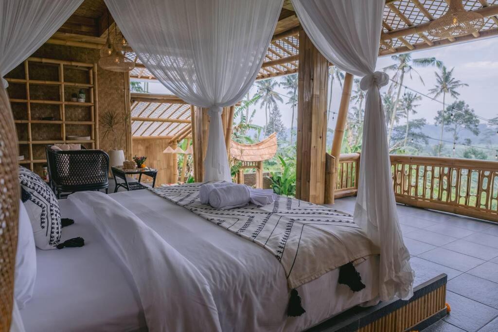 Selat Makerti Bali~Bamboo Houseヴィラ エクステリア 写真